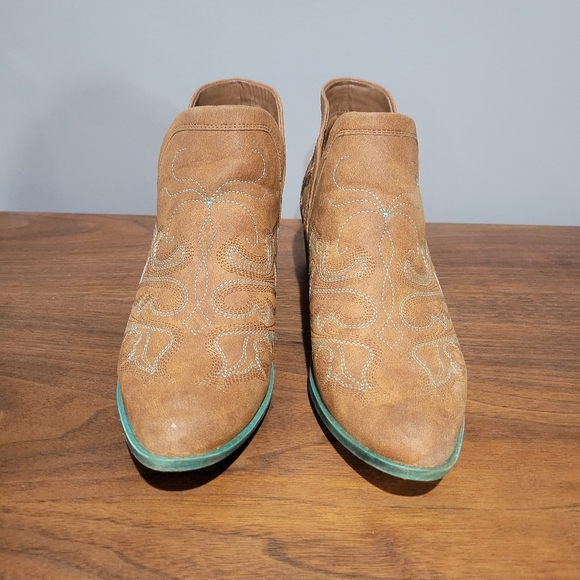 🌷Oli Jolimall western booties - Picture 2 of 5